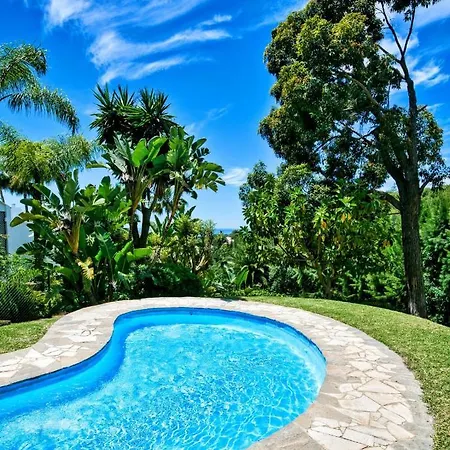 In Paradise Luxury *